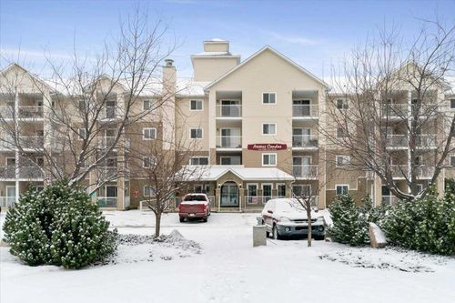 {{alt}} | Card Image