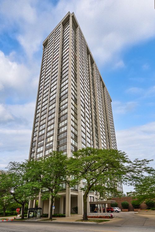 apt-1811-5455 N Sheridan Rd, CHICAGO, IL, 60640-7430 | Card Image
