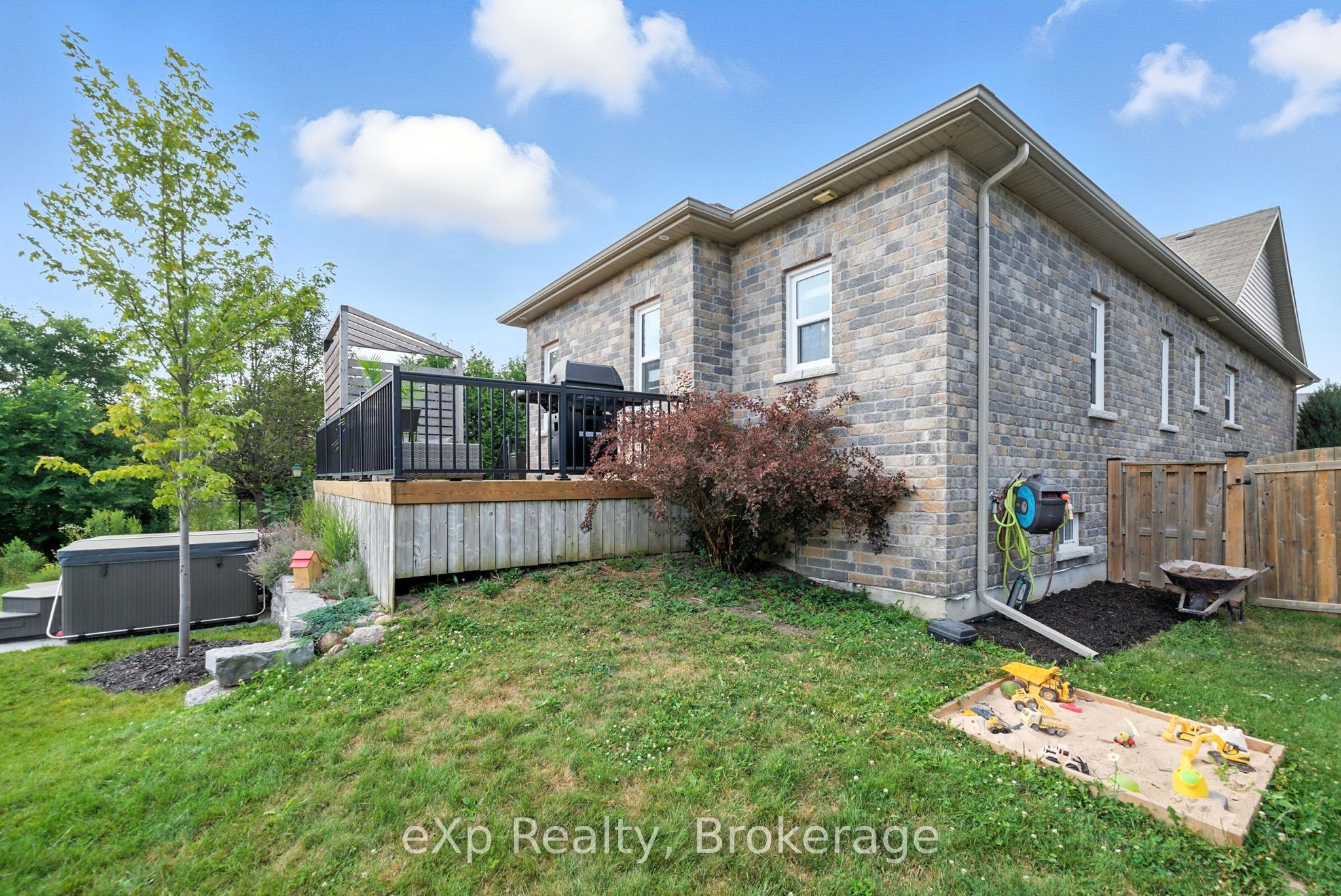 Residential in Cobourg 4