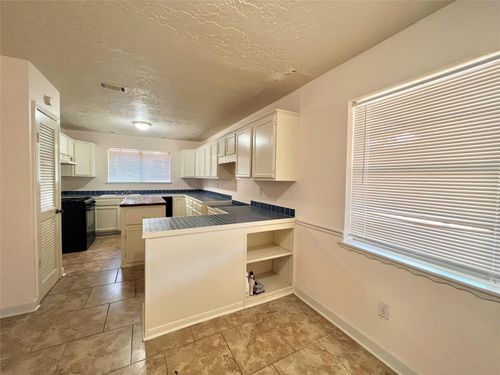 12614 Hunting Briar Dr, Houston, TX, 77099-3604 | Card Image