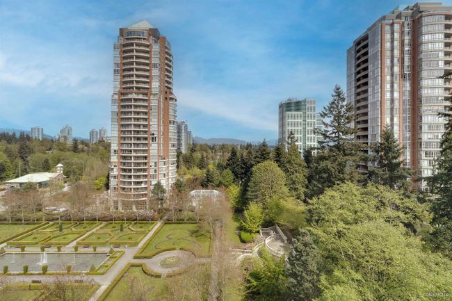 1106 - 7388 Sandborne Avenue, Condo with 2 bedrooms, 2 bathrooms and 1 parking in Burnaby BC | Image 16