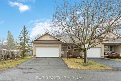 5655 Mahogany Harbour Lane, Manotick, ON, K4M1K9 | Card Image