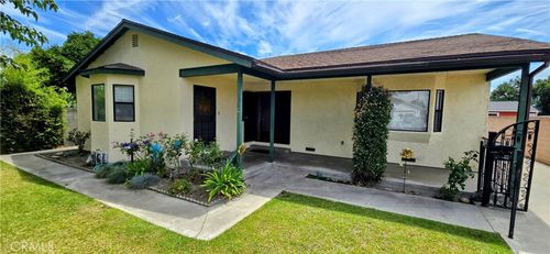 8730 6th St, Downey, CA, 90241-3515 | Card Image