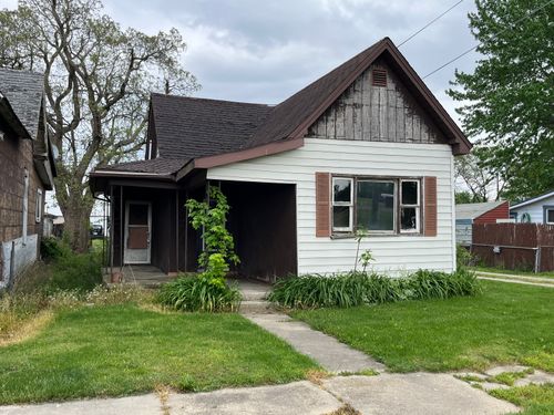 205 S Union St, Redkey, IN, 47373-8902 | Card Image