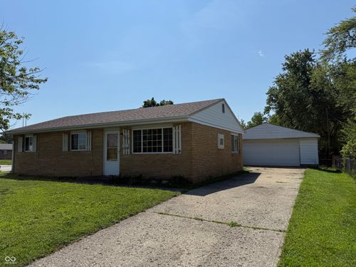 205 Edwards Ave, Beech Grove, IN, 46107-2412 | Card Image