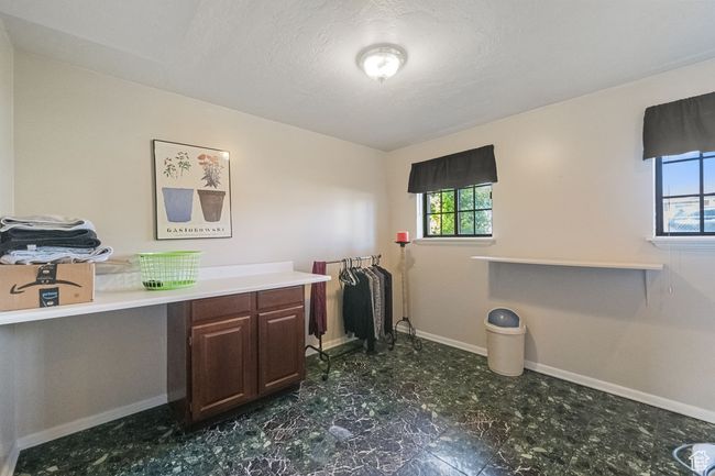 2009 7455, House other with 5 bedrooms, 2 bathrooms and 10 parking in West Jordan UT | Image 9