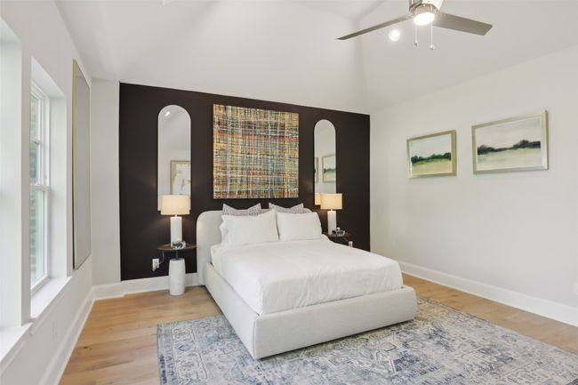 Image of model home with similar floorplan. | Image 13