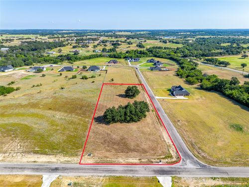 1016 Lilly Ln, Weatherford, TX, 76088-4031 | Card Image