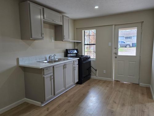 b-1723 Alta Vista St, Houston, TX, 77023-2565 | Card Image
