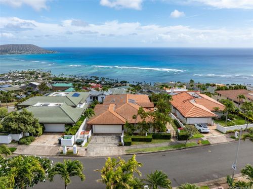 167 Maono Pl, Honolulu, HI, 96821-2530 | Card Image