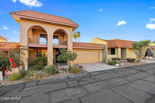 5625 N Camino De La Noche, Tucson, AZ, 85718-4401 | Card Image