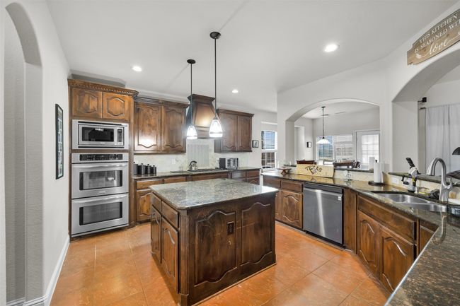 1810 Coyote Ct, House other with 5 bedrooms, 4 bathrooms and null parking in Midlothian TX | Image 8