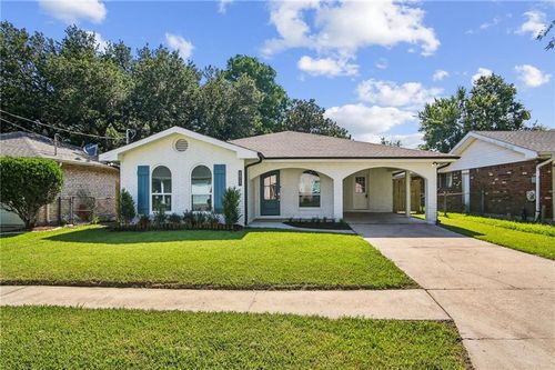 1813 N Woodlawn Ave, Metairie, LA, 70001-2430 | Card Image