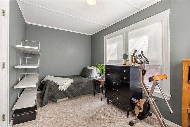 24 - 22 Burpee Rd, Home with 6 bedrooms, 2 bathrooms and 3 parking in Swampscott MA | Image 20