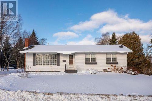 57 Parkview Dr, Charlottetown, PE, C1A5X1 | Card Image