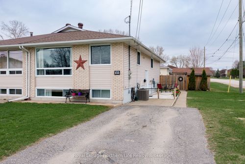 125 Johnston Rd, North Bay, ON, P1B8G1 | Card Image