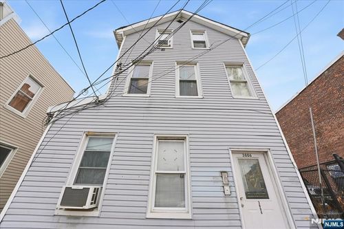 3806 32nd St, Union City, NJ, 07087-7860 | Card Image