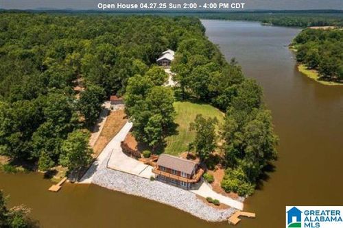 250 Hamilton Ln, RIVERSIDE, AL, 35135-2013 | Card Image