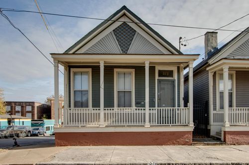 372 Mulberry St, Memphis, TN, 38103-4212 | Card Image