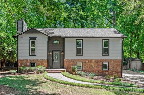 204 Swamp Fox Dr, Fort Mill, SC, 29715-6700 | Card Image