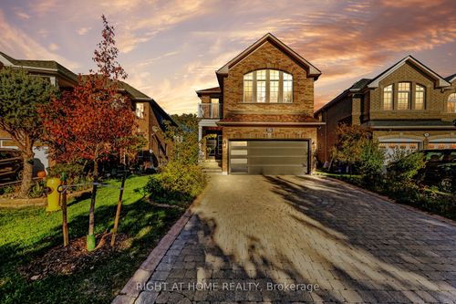 57 Calera Cres, Woodbridge, ON, L4H1V9 | Card Image