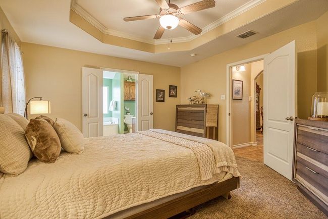 Primary has coffered ceilings making it a true sanctuary | Image 21