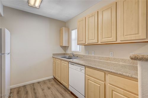 2175-8000 Badura Ave, Las Vegas, NV, 89113-2105 | Card Image