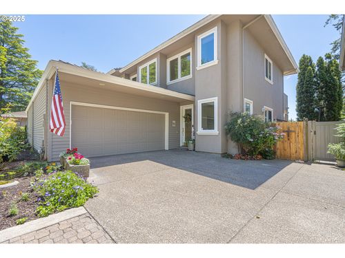 32082 Sw Charbonneau Dr, Wilsonville, OR, 97070-5479 | Card Image