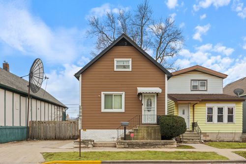 429 Pulaski Rd, Calumet City, IL, 60409-4140 | Card Image