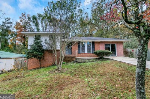 927 Slash Pine Rd, Forest Park, GA, 30297-4126 | Card Image