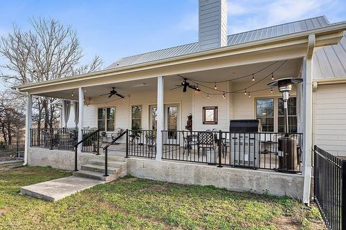 141 Chaumont St, Kingsland, TX, 78639-4425 | Card Image