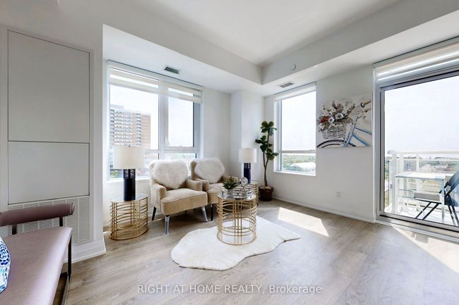 1012 - 286 Main St, Condo with 2 bedrooms, 2 bathrooms and null parking in Toronto ON | Image 5