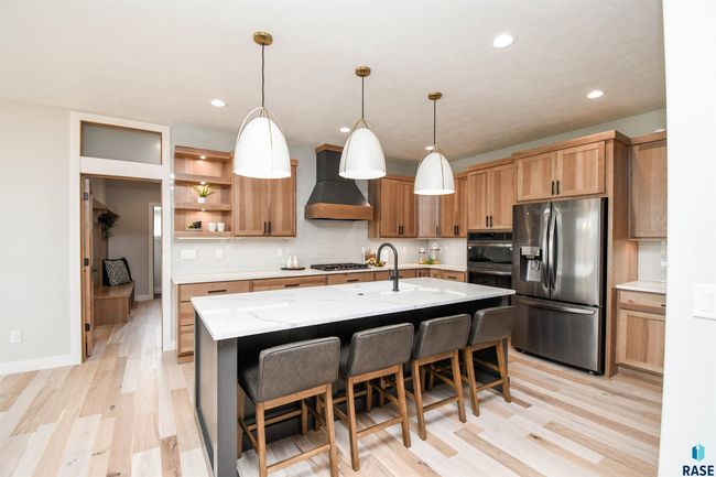 6504 E Hawker Trl, House other with 5 bedrooms, 4 bathrooms and null parking in Sioux Falls SD | Image 12