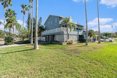 1745 Santa Barbara Drive, House other with 4 bedrooms, 3 bathrooms and null parking in DUNEDIN FL | Image 1