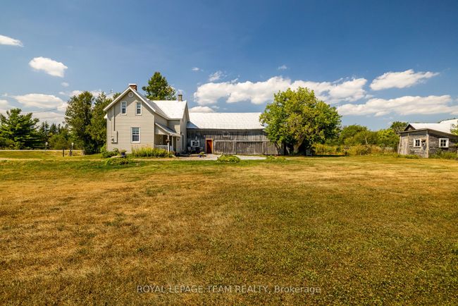 2106 Dunrobin Rd, House other with 3 bedrooms, 2 bathrooms and 8 parking in Dunrobin ON | Image 25