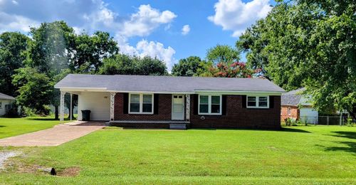 1402 Vista Cir, Tuscumbia, AL, 35674-4340 | Card Image