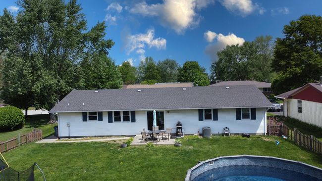 703 E Rosewood St, House other with 3 bedrooms, 2 bathrooms and 2 parking in Watseka IL | Image 7