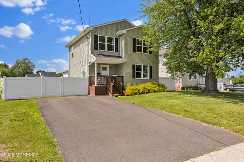 134 County Rd, Cliffwood, NJ, 07721-1019 | Card Image