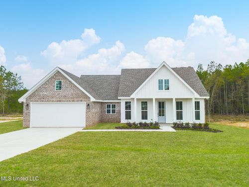 64 Clear Lake Rd, Perkinston, MS, 39573-4700 | Card Image