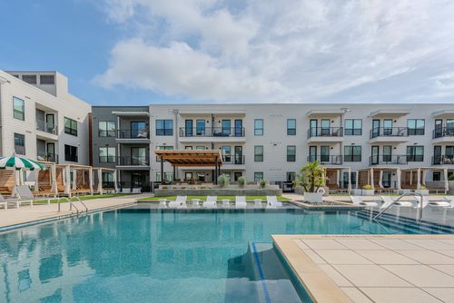 201-1701 Simond Ave, Austin, TX, 78723-4774 | Card Image