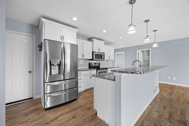 3211 35 Th Ave, Condo with 3 bedrooms, 3 bathrooms and null parking in Marion IA | Image 8