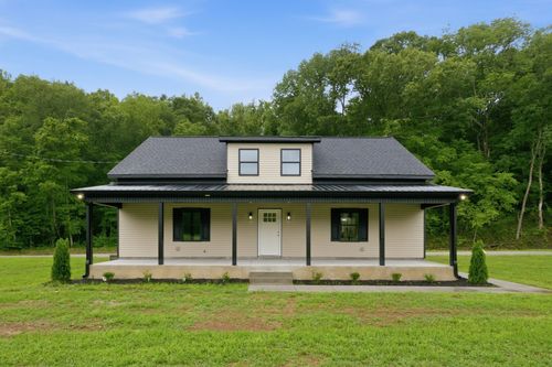 2750 New Dry Hollow Rd, Cumberland Furnace, TN, 37051-4954 | Card Image