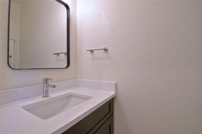 2423 Falcon Dr, House other with 3 bedrooms, 3 bathrooms and 4 parking in Round Rock TX | Image 7