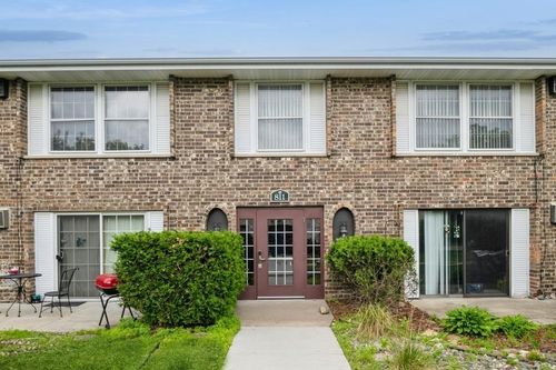 apt-8-811 Smetana Rd, Hopkins, MN, 55343-8060 | Card Image