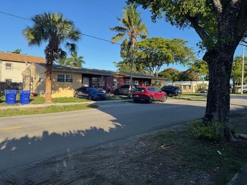 2-2103 N 20th Ave, Hollywood, FL, 33020-2403 | Card Image