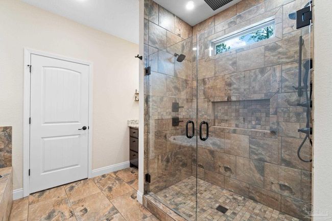9241 Sage Forest Ln, House other with 3 bedrooms, 3 bathrooms and 2 parking in Pace FL | Image 20