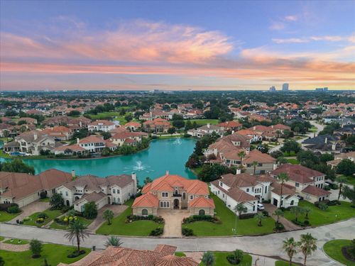 13718 Slate Creek Ln, Houston, TX, 77077-2146 | Card Image