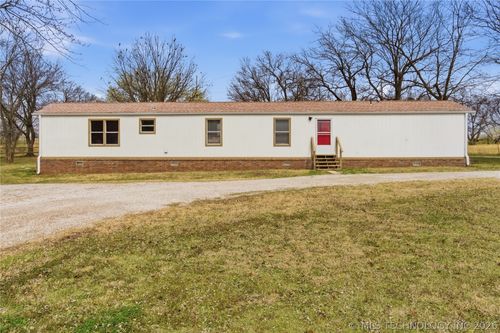2009 168th St, Skiatook, OK, 74070-3136 | Card Image