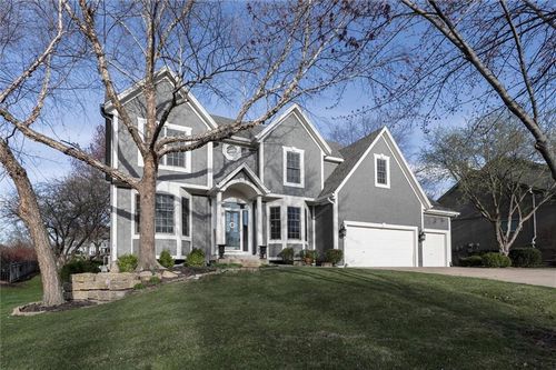 13104 Westgate Street, Overland Park, KS, 66213 | Card Image