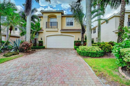 8957 Sandy Crest Ln, Boynton Beach, FL, 33473-7813 | Card Image